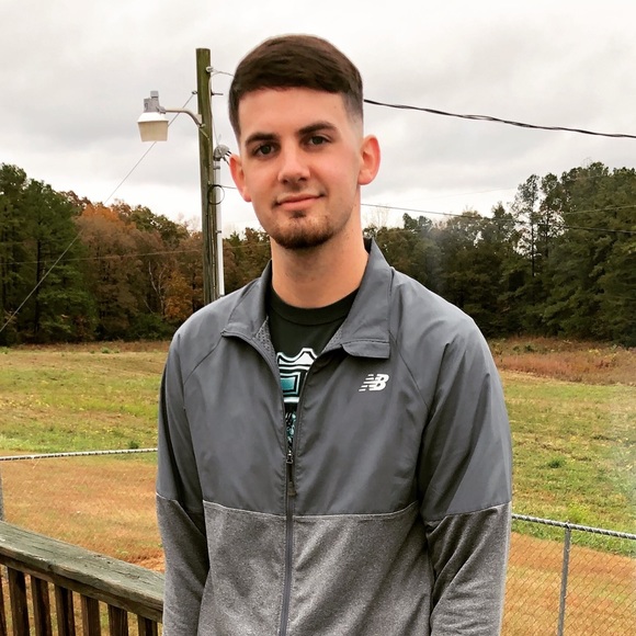 Meet your Posher, Austin - Picture 8 of 8